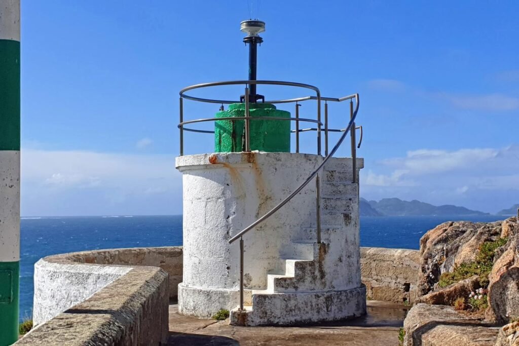 Faro de Punta Lameda
