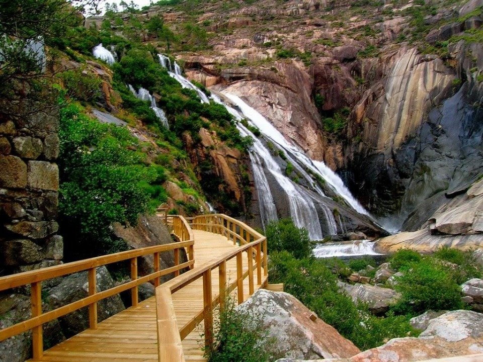 Pasarelas de madera desembocadura río Xallas